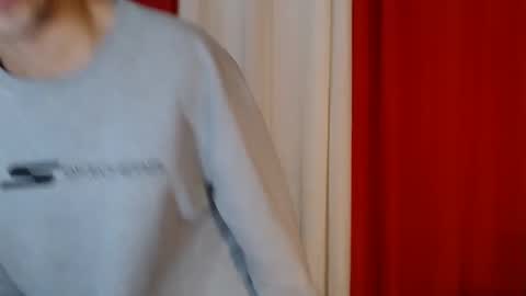Snapshot of cumhavefun25 chatting on 05-25-26, 09:10 ask me online show from 05-25-26, 09:10