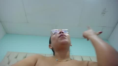 Snapshot of cumontitsxxx chatting on 04-09-26, 11:48 Cumontitsxxx online show from 04-09-26, 11:48