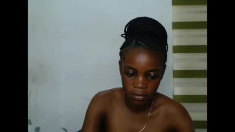 Snapshot of cupxcakex chatting on 06-11-26, 02:53 cupxcakex online show from 06-11-26, 02:53