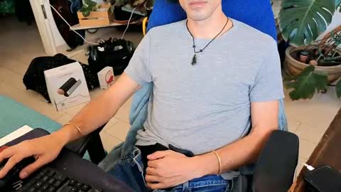 curiousgenie online show from 05-16-26, 02:38