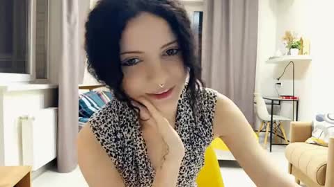Kira online show from 05-10-26, 11:43