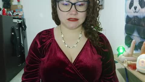 Vannesa online show from 05-23-26, 03:23
