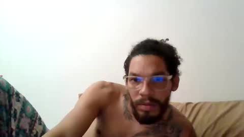 curly_louis online show from 04-16-26, 02:34