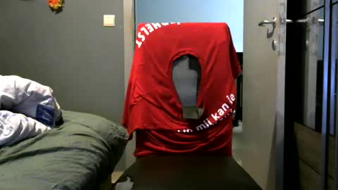 Snapshot of curlyfurly chatting on 05-25-26, 12:27 curlyfurly online show from 05-25-26, 12:27