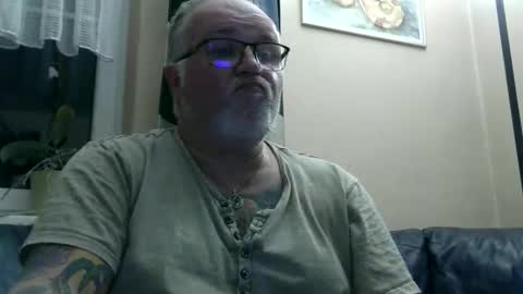 Snapshot of curtus14 chatting on 01-13-26, 07:41 curtus14 online show from 01-13-26, 07:41