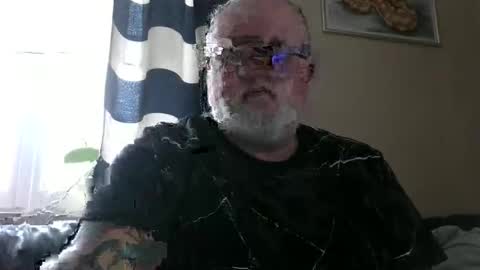 Snapshot of curtus14 chatting on 02-15-26, 07:16 curtus14 online show from 02-15-26, 07:16