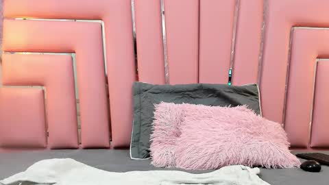 Alyanna  online show from 01-11-26, 11:48