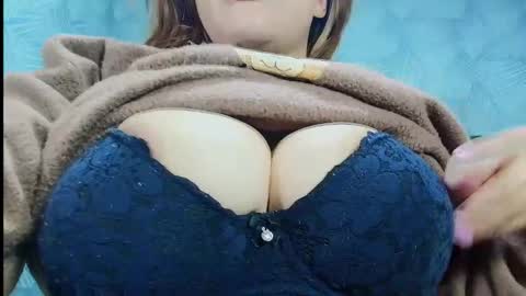 Julieth online show from 05-04-26, 11:34