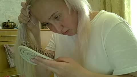 Curvy online show from 06-01-26, 10:50