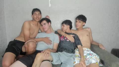 ARTURO-18  MATIAS-18  NIKOLAY-19  HADES-18  GABO-19 online show from 05-15-26, 07:32
