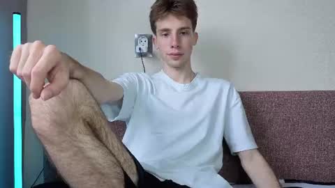 Snapshot of cute_brian chatting on 07-03-26, 07:59 Im Brian online show from 07-03-26, 07:59