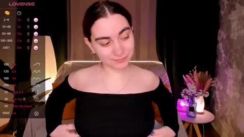 Snapshot of cute_chus chatting on 03-07-26, 02:41 Hanna online show from 03-07-26, 02:41