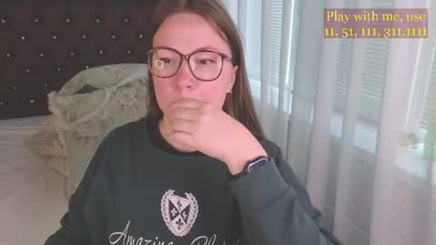 Snapshot of cute_darina chatting on 07-12-26, 04:58 Everyday stream in the same time online show from 07-12-26, 04:58