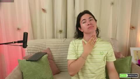 Snapshot of cute_erelis chatting on 01-13-26, 12:16 You Erelis online show from 01-13-26, 12:16