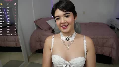 Cute online show from 04-15-26, 08:09