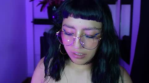 Sofa  online show from 04-05-26, 06:38