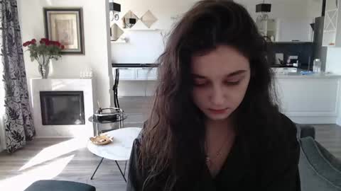 Lilia online show from 05-05-26, 07:16