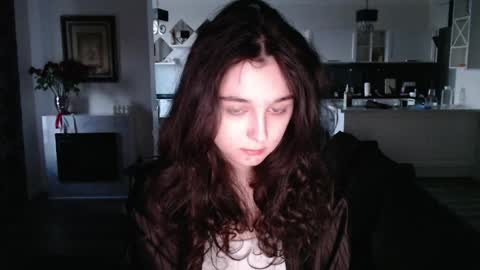 Lilia online show from 05-06-26, 05:18