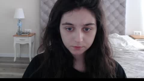 Snapshot of cute_lilia chatting on 06-01-26, 08:05 Lilia online show from 06-01-26, 08:05