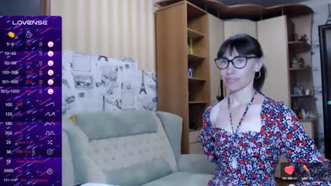 cute_lion_ online show from 03-08-25, 12:41