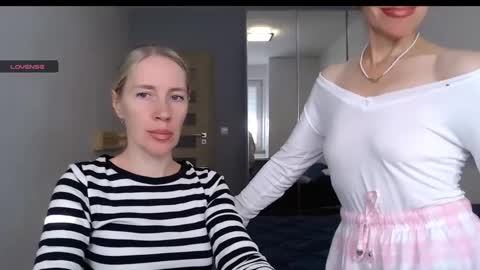 cute_lion_ online show from 10-02-25, 12:56