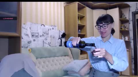 cute_lion_ online show from 11-05-25, 12:27