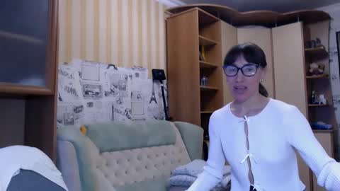 cute_lion_ online show from 04-03-26, 12:36