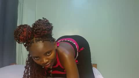 cute_lorna online show from 04-01-26, 11:44