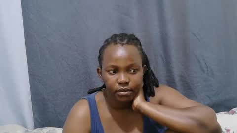 Snapshot of cute_lyn6 chatting on 07-28-26, 09:48 cute_lyn6 online show from 07-28-26, 09:48
