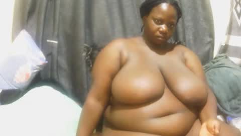 Snapshot of cute_maya1 chatting on 03-24-26, 04:06 Sweetebony online show from 03-24-26, 04:06