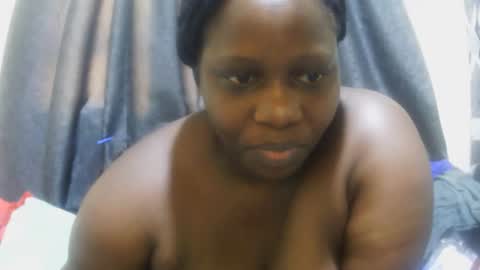 Snapshot of cute_maya1 chatting on 03-30-26, 02:40 Sweetebony online show from 03-30-26, 02:40