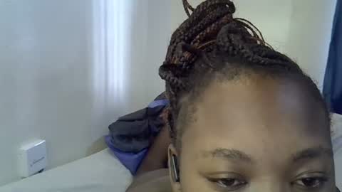 Snapshot of cute_melissa1 chatting on 07-31-26, 10:25 cute_melissa1 online show from 07-31-26, 10:25