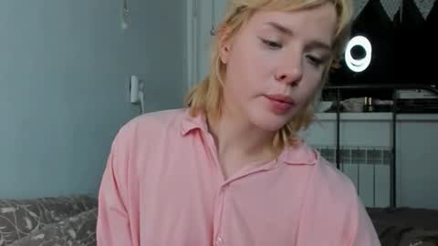 Amy online show from 11-29-25, 03:04