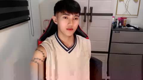 Steph online show from 05-16-26, 06:54