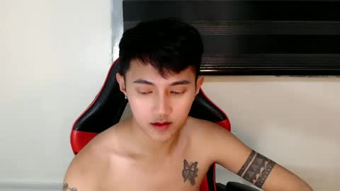 Steph online show from 06-19-26, 01:54