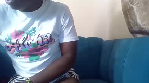 Cuteberry87 online show from 11-08-25, 10:26