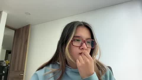 CuteBunny 21 online show from 06-24-26, 07:35