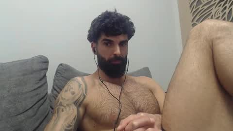 cuteeboy online show from 02-13-26, 08:27