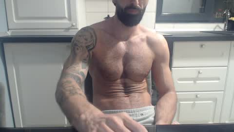 cuteeboy online show from 03-29-26, 10:10