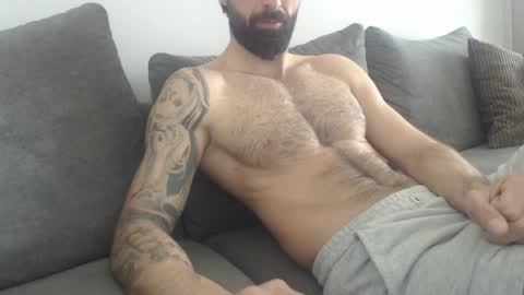 cuteeboy online show from 04-06-26, 06:25