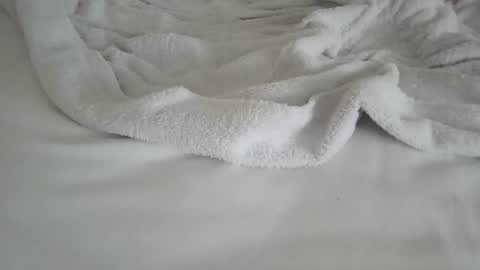 cuteguy696988432323 online show from 05-24-26, 08:30