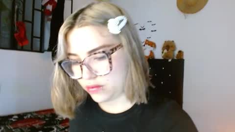 isabella online show from 03-12-26, 04:13