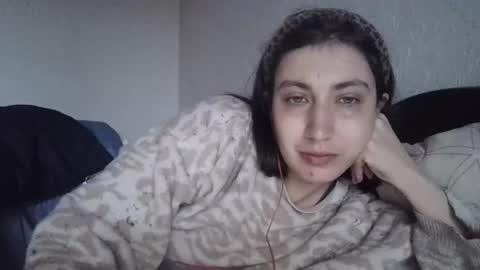 cutekattie online show from 04-12-26, 04:39