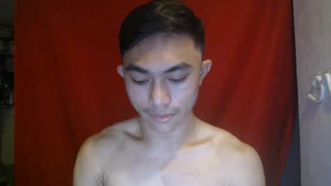 Snapshot of cutie_hunk69 chatting on 06-12-26, 03:05 cutie_hunk69 online show from 06-12-26, 03:05