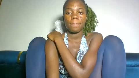 Snapshot of cutie_plush chatting on 07-27-26, 07:54 cutieplush online show from 07-27-26, 07:54