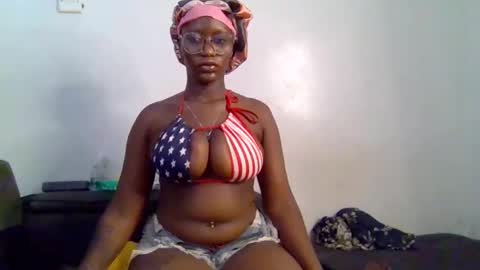 Snapshot of cutie_pumpkin_ chatting on 03-13-26, 08:48 CUTIE online show from 03-13-26, 08:48