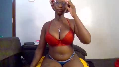 Snapshot of cutie_pumpkin_ chatting on 03-15-26, 10:10 CUTIE online show from 03-15-26, 10:10