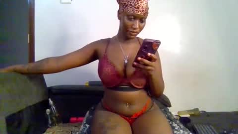 Snapshot of cutie_pumpkin_ chatting on 03-30-26, 09:38 CUTIE online show from 03-30-26, 09:38