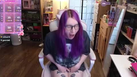 Cutie Velvette online show from 03-10-26, 04:12