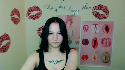 Emma online show from 03-21-26, 01:16